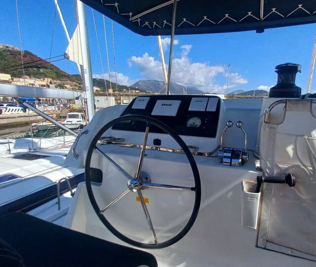 Lagoon 42 - 4 + 1 cab. Leucotea